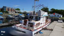 1980 Marine Trader 34DC, $ 30,000.00