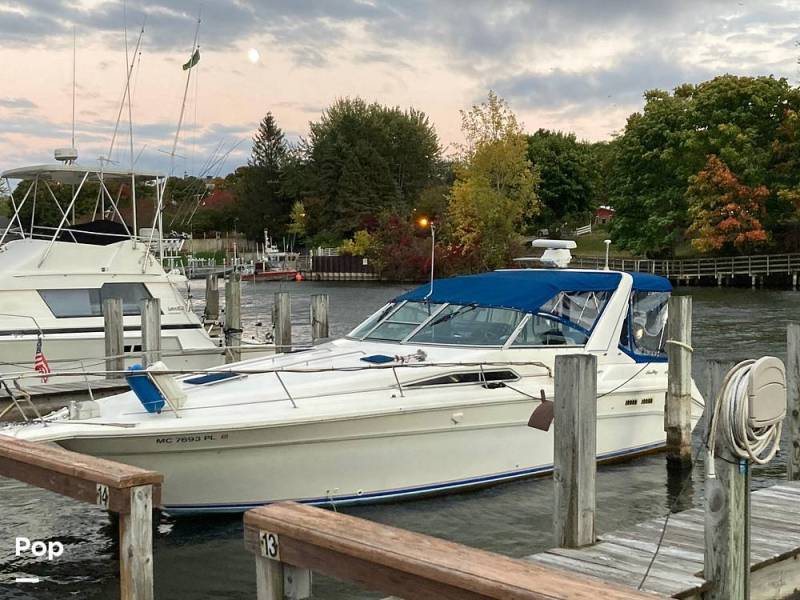 1992 Sea Ray 330 Express Cruiser, $ 19,900.00