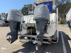 2003 World Cat 270 TE, $ 50,000.00