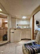 1997 Sea Ray 370, $ 99,985.00