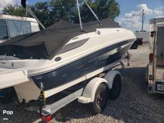 2010 Sea Ray 220 Sundeck, $ 25,995.00