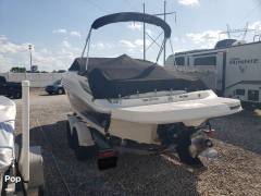 2010 Sea Ray 220 Sundeck, $ 25,995.00