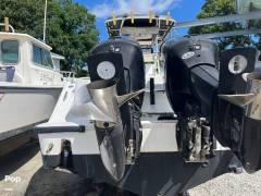 2005 Mako 252, $ 36,500.00