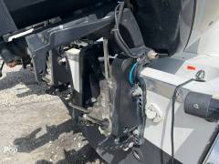 2005 Mako 252, $ 36,500.00
