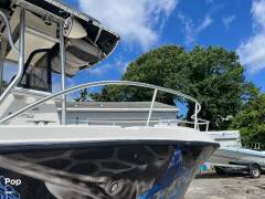 2005 Mako 252, $ 36,500.00