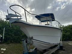 2001 Sea Fox 257 CC, $ 19,995.00