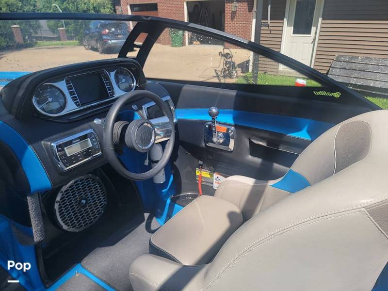 2013 Malibu 24mxz Wakesetter, $ 69,000.00