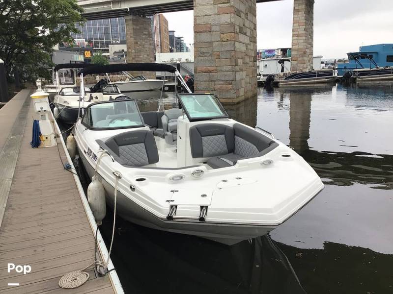 2025 NauticStar 223DC, $ 43,043.00
