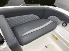 2025 NauticStar 223DC, $ 43,043.00