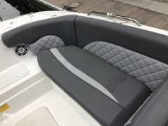 2025 NauticStar 223DC, $ 43,043.00