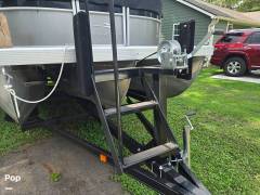 2022 Bennington SX 22, $ 47,000.00