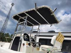 2001 Hydra-Sports 230 Seahorse, $ 27,950.00