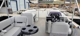 2024 Godfrey Pontoon Sweetwater SW2286, $ 48,000.00
