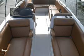 2023 Crownline E225 XS, $ 32,000.00