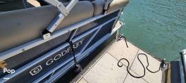 2022 Godfrey Pontoon Sweetwater 2386, $ 22,750.00