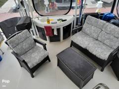 1994 Bayliner 4587 Cockpit Motor Yacht, $ 89,900.00