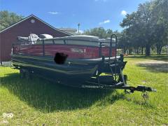 2023 Tracker Regency Series 250 DL3, $ 77,000.00