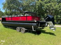 2023 Tracker Regency Series 250 DL3, $ 77,000.00