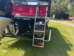 2023 Tracker Regency Series 250 DL3, $ 77,000.00