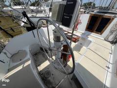 1981 Ericson Yachts 38, $ 24,900.00
