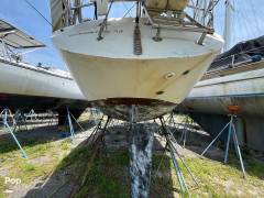 1981 Ericson Yachts 38, $ 24,900.00