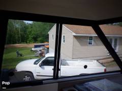 2005 Bayliner Classic 242, $ 25,000.00