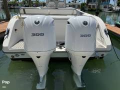 2015 Century 3200 CC, $ 160,000.00
