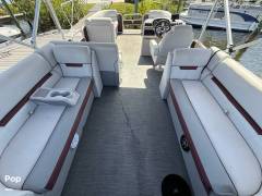 2023 Godfrey Pontoon Sweetwater 2286C, $ 27,000.00