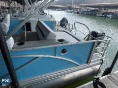 2024 Godfrey Pontoon Sweetwater 2286SFL, $ 39,999.00