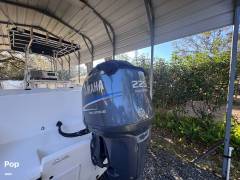 2001 Angler 2400 CC, $ 28,500.00