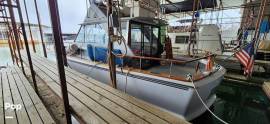 1968 Chris-Craft Commander 38, $ 39,900.00