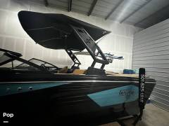 2022 Heyday WT 2DC, $ 72,300.00