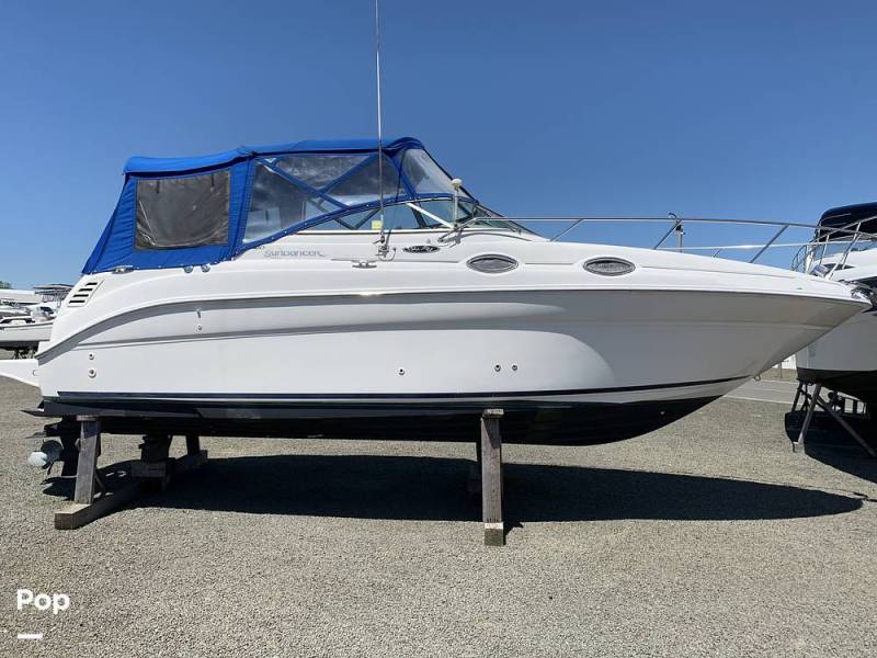 2001 Sea Ray 260 Sundancer, $ 15,000.00