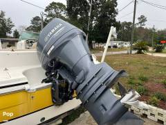 2015 Hurricane Sundeck 217, $ 26,000.00
