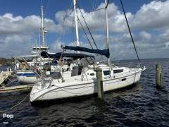 2002 Hunter 326 Cruiser, $ 39,900.00