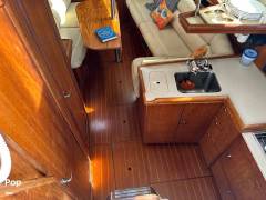2002 Hunter 326 Cruiser, $ 39,900.00