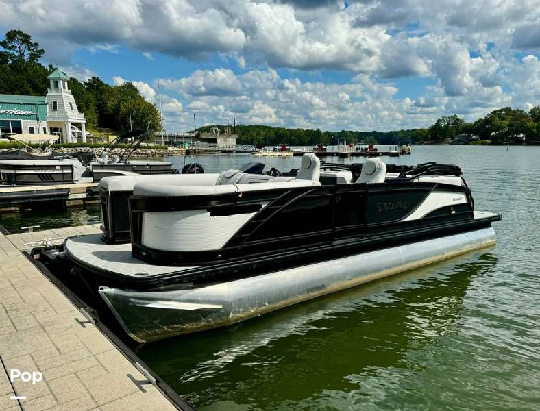 2024 Godfrey Pontoon Monaco 235 SB, $ 79,995.00