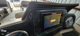 2021 SunCatcher Elite 322C Saltwater Series, $ 71,900.00