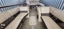 2021 SunCatcher Elite 322C Saltwater Series, $ 71,900.00