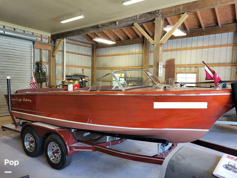1955 Chris-Craft Holiday 18, $ 116,900.00