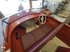 1955 Chris-Craft Holiday 18, $ 116,900.00