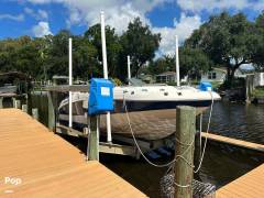 2007 Hurricane 240 SunDeck OB, $ 24,750.00
