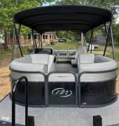 2022 Manitou Oasis RF SHP 373, $ 74,900.00