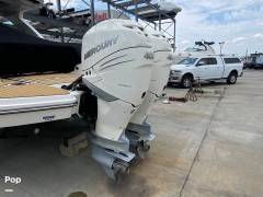 2020 Sea Ray SLX 350 Outboard, $ 299,900.00