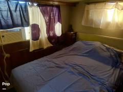 1985 Chris-Craft 450 Yacht Home, $ 89,990.00