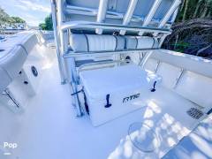 2022 Sea Fox Commander 228, $ 90,000.00
