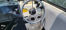 1995 Seaswirl 2150 Striper, $ 12,500.00