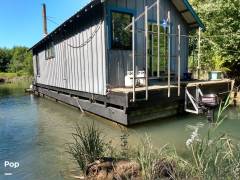 1999 Custom Built Houseboat, $ 109,900.00