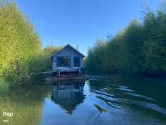 1999 Custom Built Houseboat, $ 109,900.00