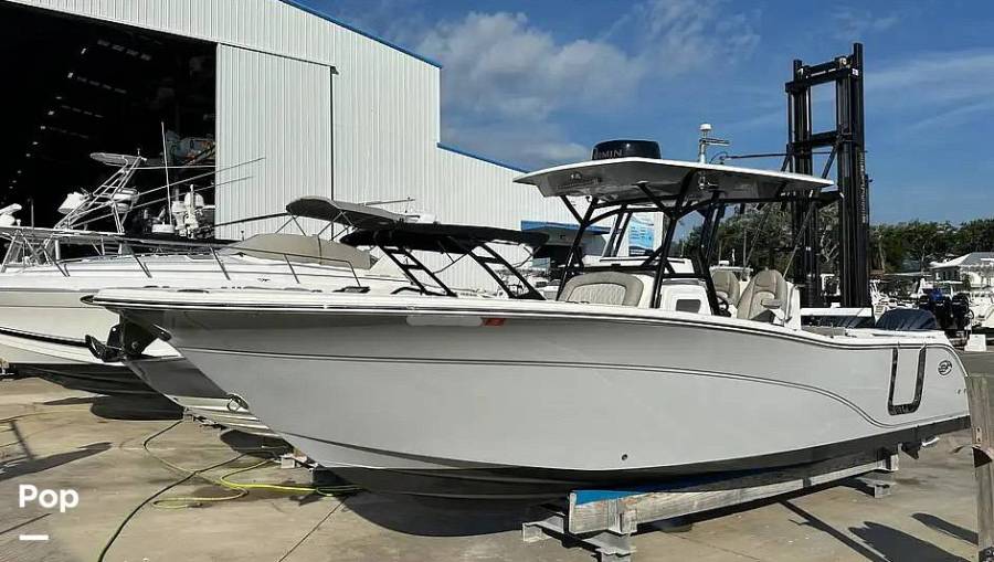 2022 Sea Fox Commander 288, $ 179,900.00